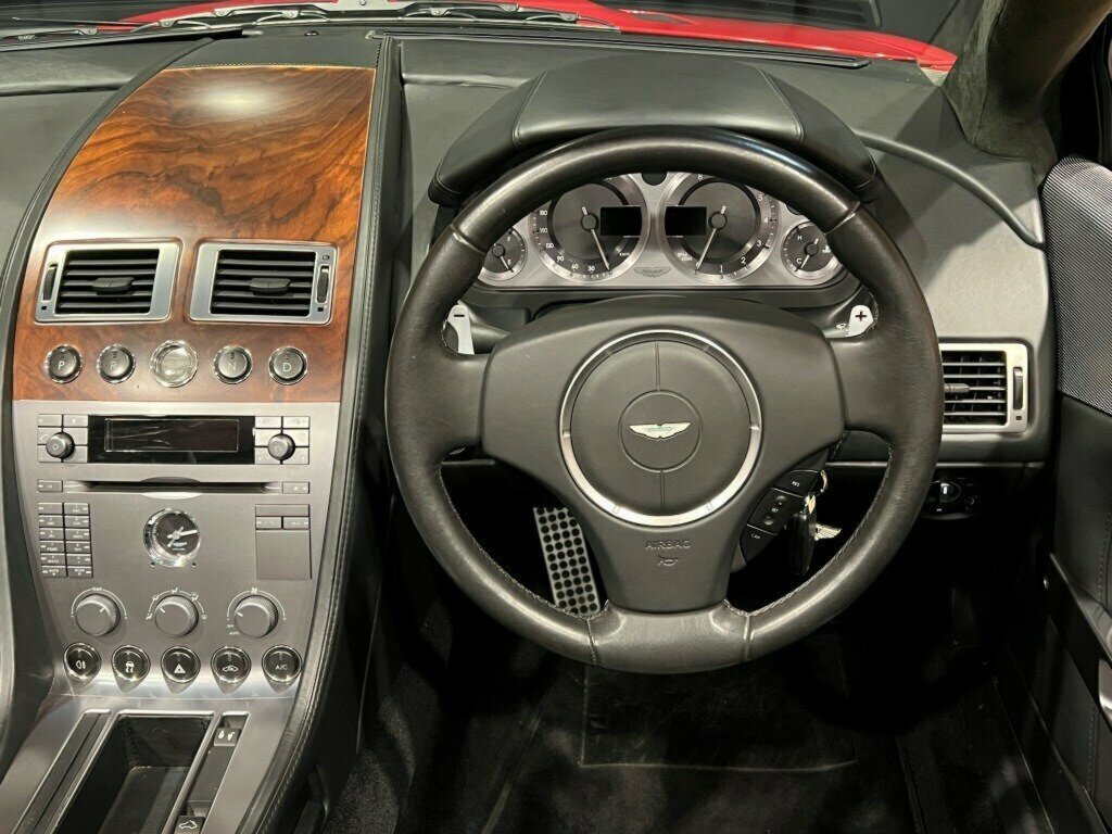 2005 ASTON MARTIN DB9 VOLANTE 6 SP AUTO TOUCHTRONIC 2D CONVERTIBLE