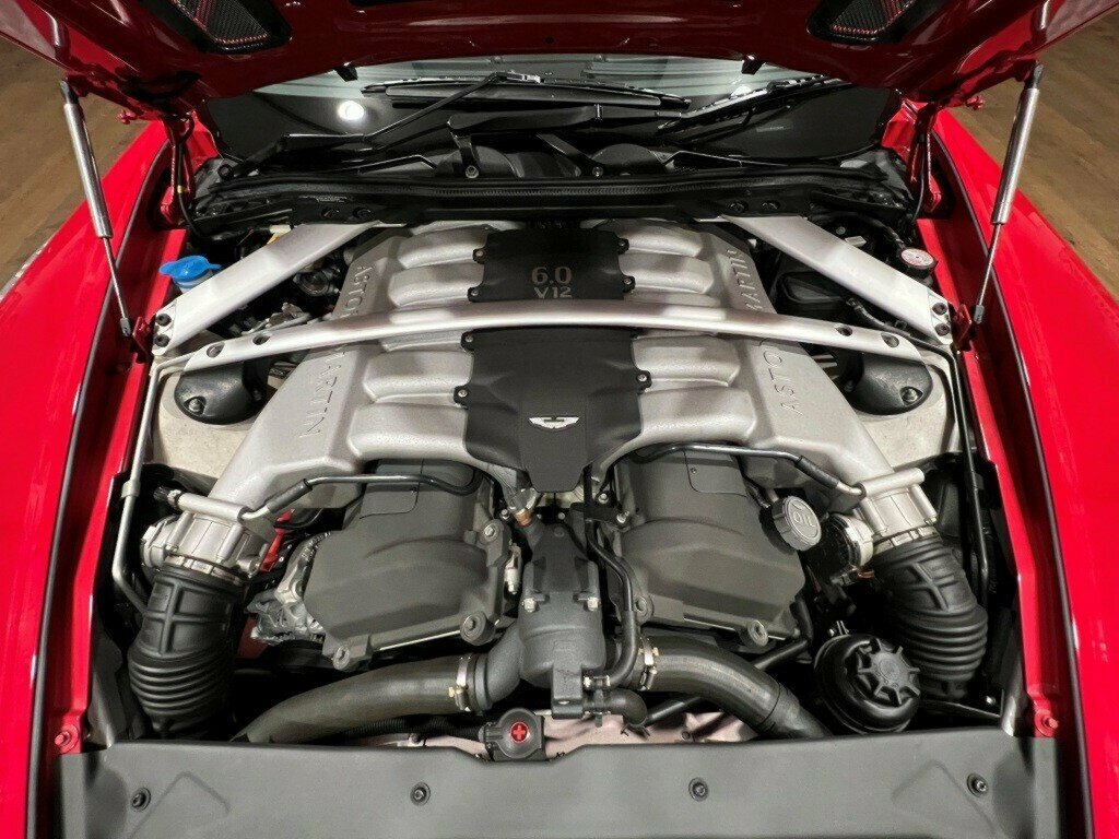 2005 ASTON MARTIN DB9 VOLANTE 6 SP AUTO TOUCHTRONIC 2D CONVERTIBLE
