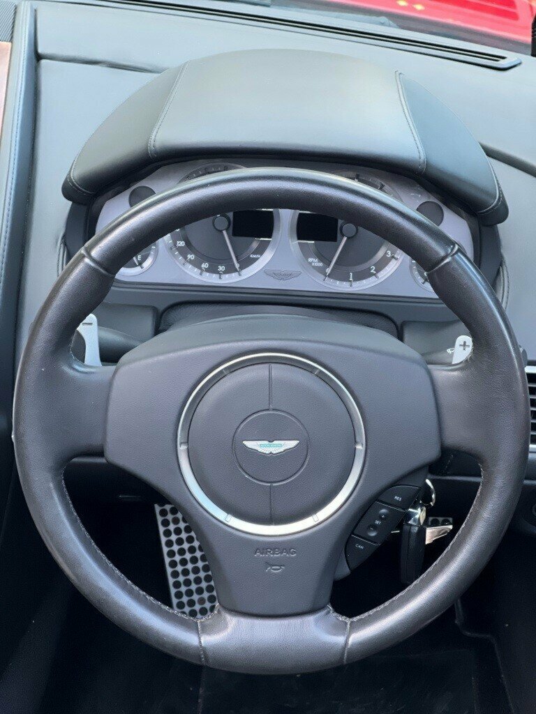 2005 ASTON MARTIN DB9 VOLANTE 6 SP AUTO TOUCHTRONIC 2D CONVERTIBLE