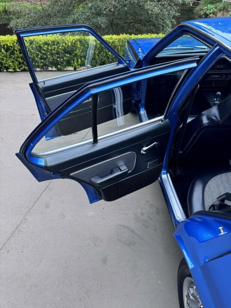 1974 HOLDEN TORANA LH SL/R 5000 4 SP MANUAL 4D SEDAN