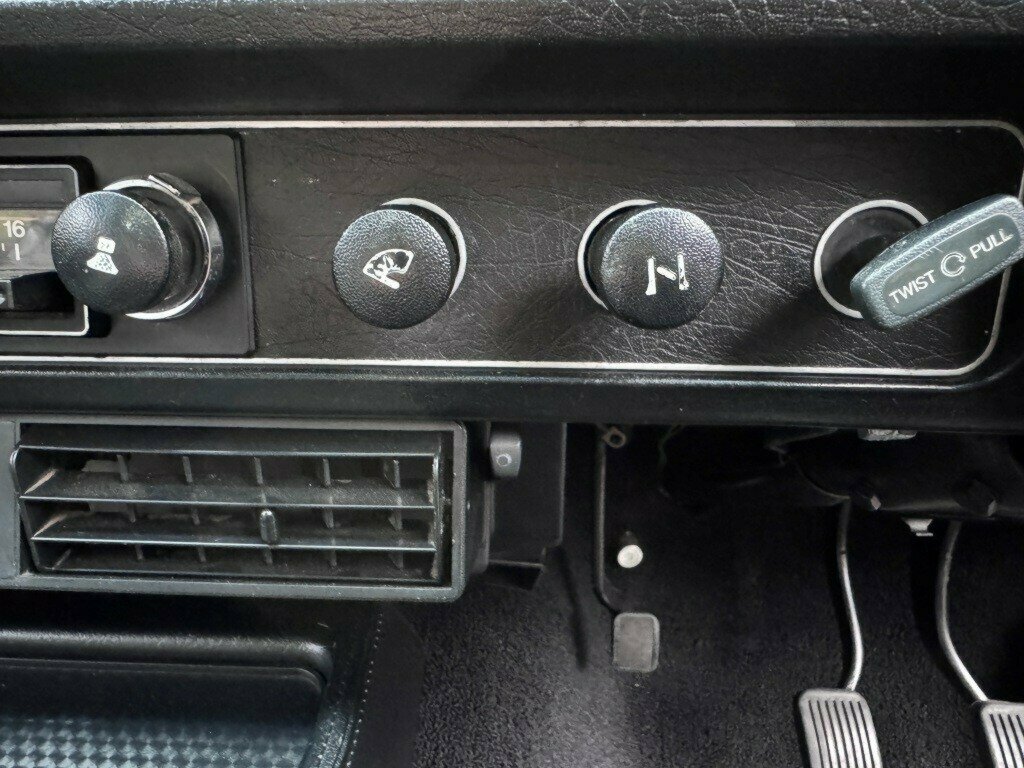 1974 HOLDEN TORANA LH SL/R 5000 4 SP MANUAL 4D SEDAN
