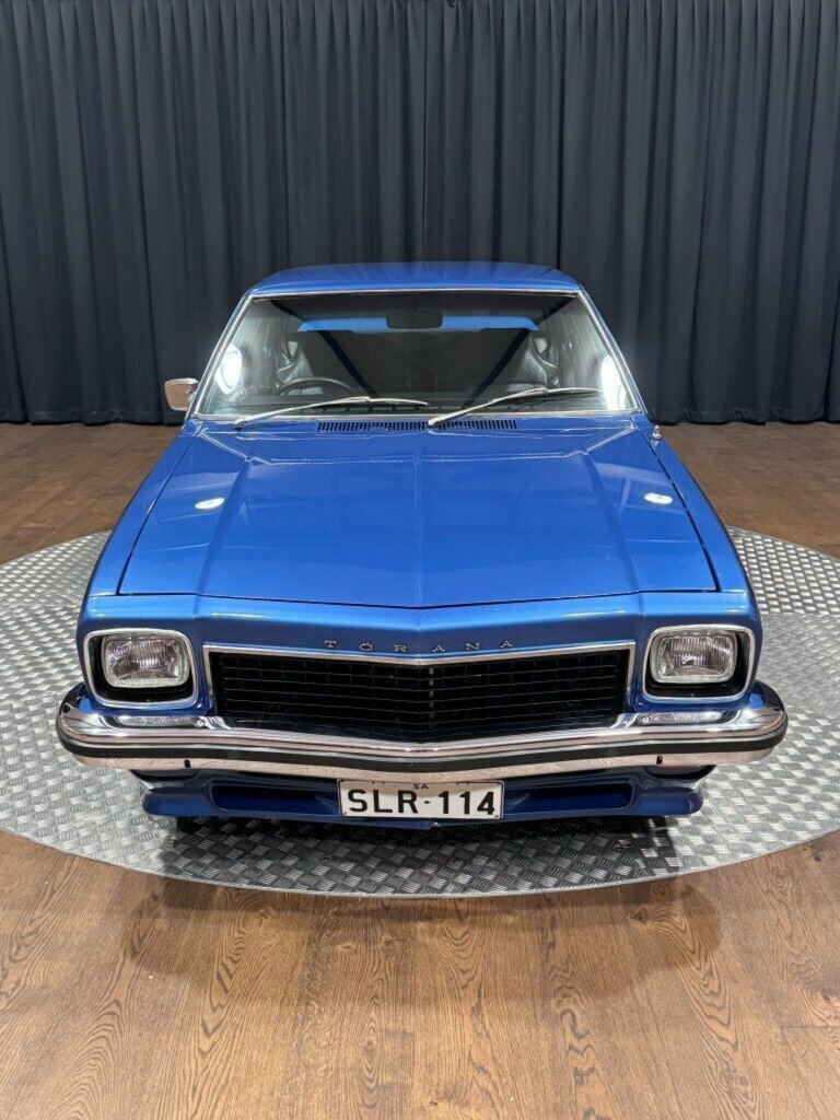1974 HOLDEN TORANA LH SL/R 5000 4 SP MANUAL 4D SEDAN