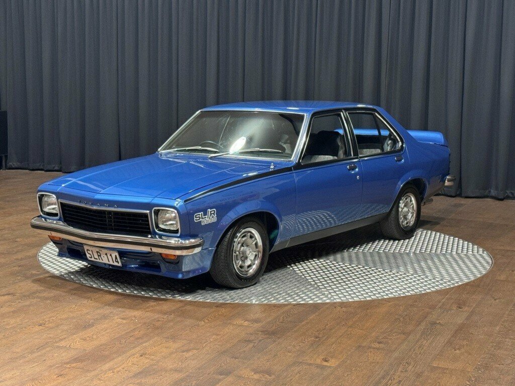 1974 HOLDEN TORANA LH SL/R 5000 4 SP MANUAL 4D SEDAN