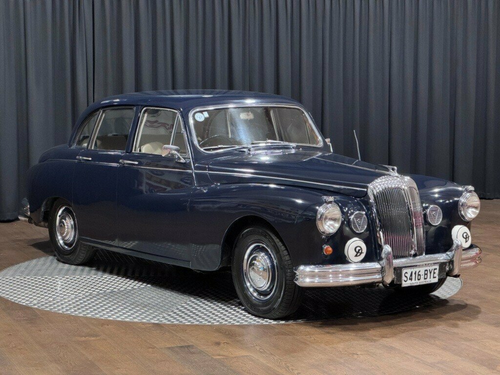 1967 DAIMLER MAJESTIC MAJOR DQ450 3 SP AUTOMATIC 4D SEDAN