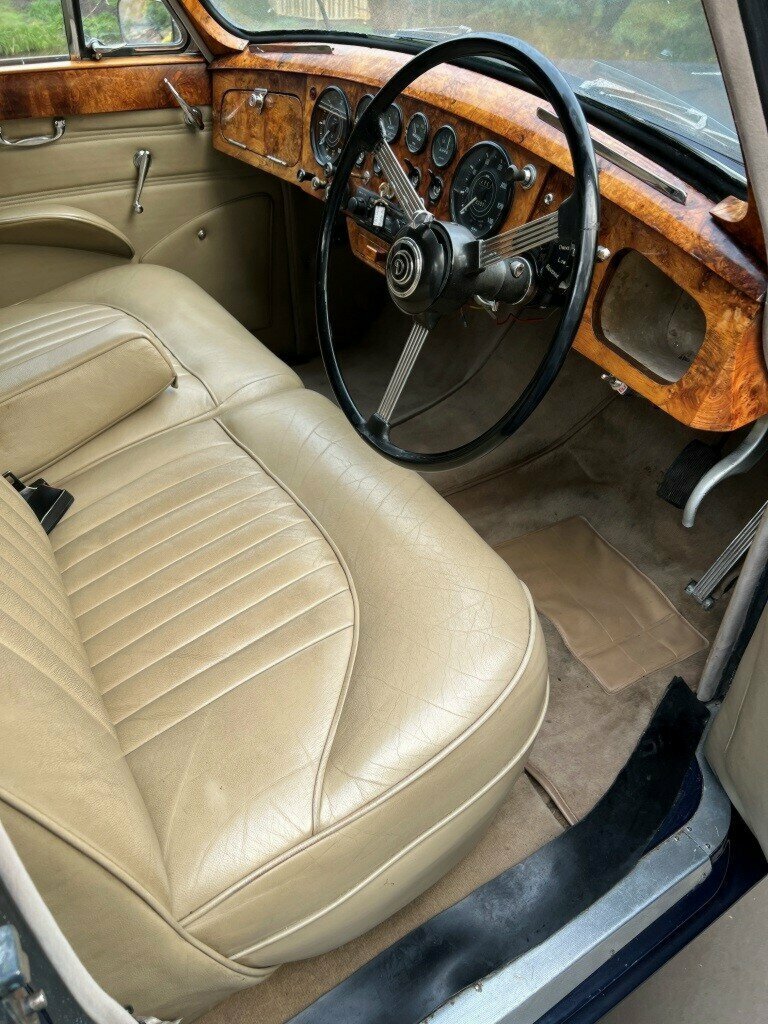 1967 DAIMLER MAJESTIC MAJOR DQ450 3 SP AUTOMATIC 4D SEDAN