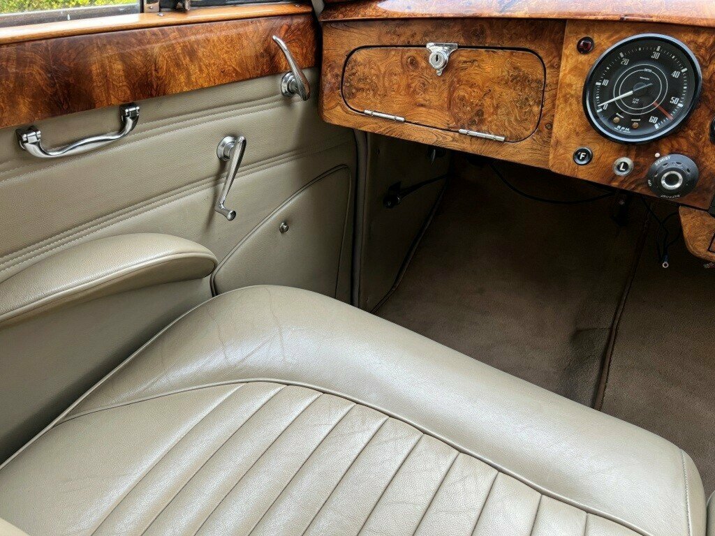 1967 DAIMLER MAJESTIC MAJOR DQ450 3 SP AUTOMATIC 4D SEDAN