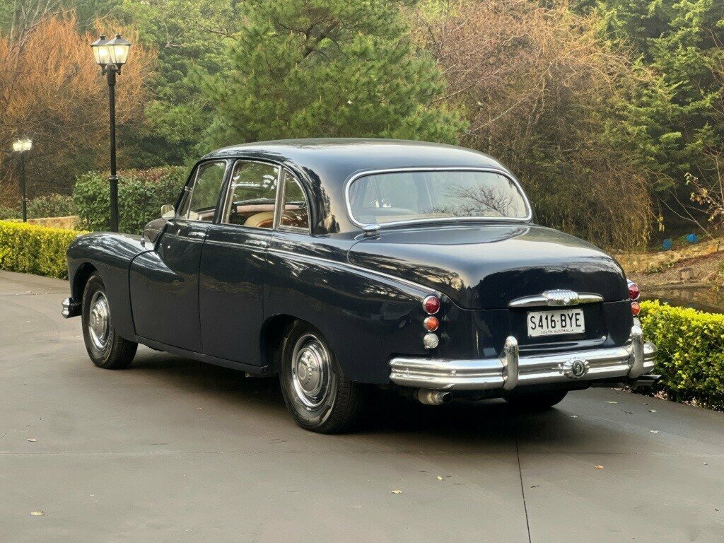 1967 DAIMLER MAJESTIC MAJOR DQ450 3 SP AUTOMATIC 4D SEDAN