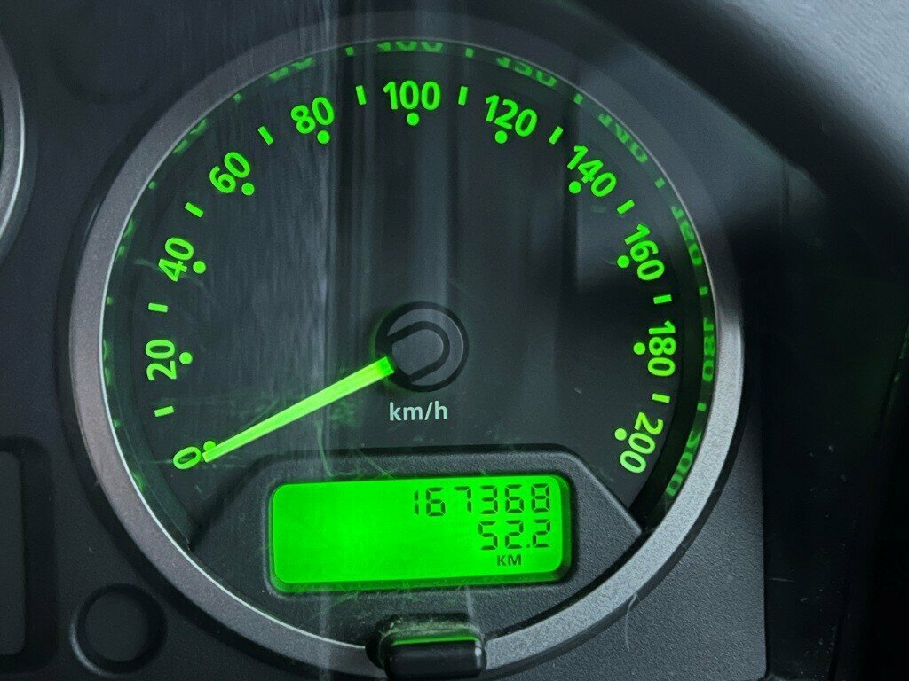 2011 LAND ROVER DEFENDER MY11 130 HCPU (4X4) 6 SP MANUAL CREW CAB P/UP