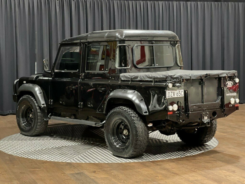 2011 LAND ROVER DEFENDER MY11 130 HCPU (4X4) 6 SP MANUAL CREW CAB P/UP
