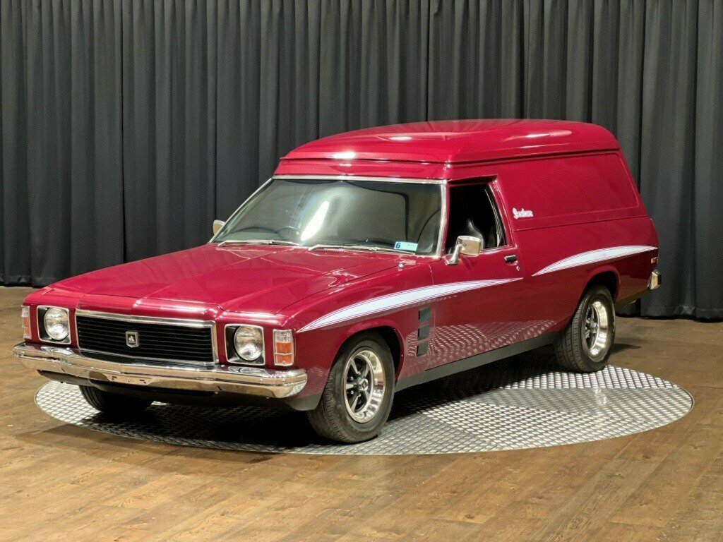 1976 HOLDEN SANDMAN HJ 4 SP MANUAL VAN