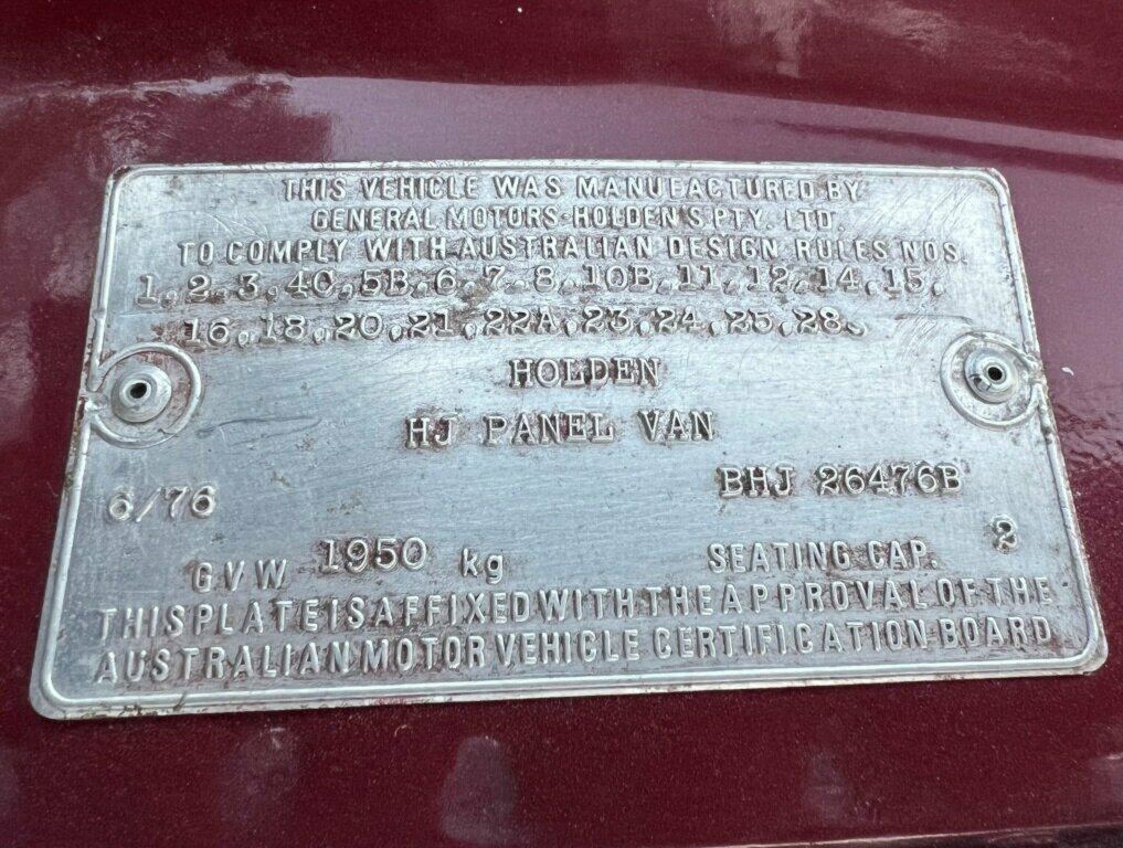 1976 HOLDEN SANDMAN HJ 4 SP MANUAL VAN