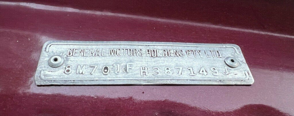 1976 HOLDEN SANDMAN HJ 4 SP MANUAL VAN