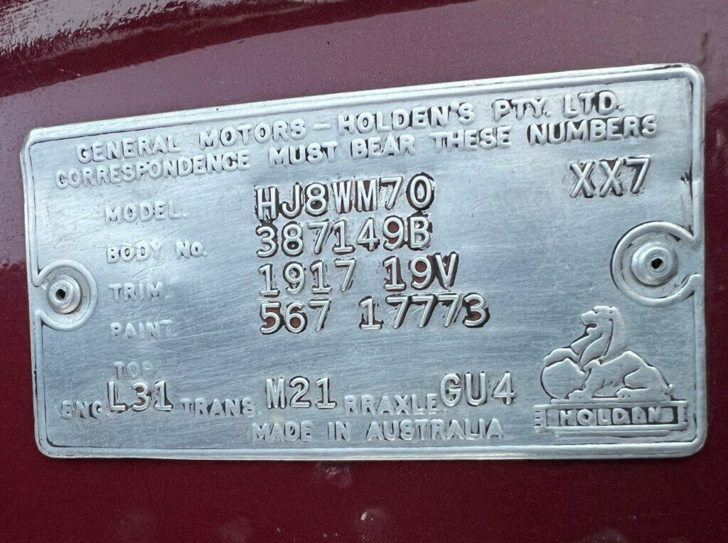 1976 HOLDEN SANDMAN HJ 4 SP MANUAL VAN