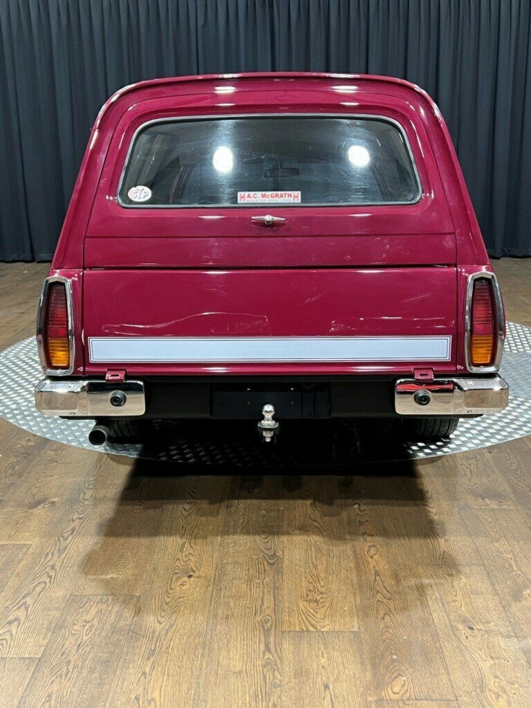 1976 HOLDEN SANDMAN HJ 4 SP MANUAL VAN