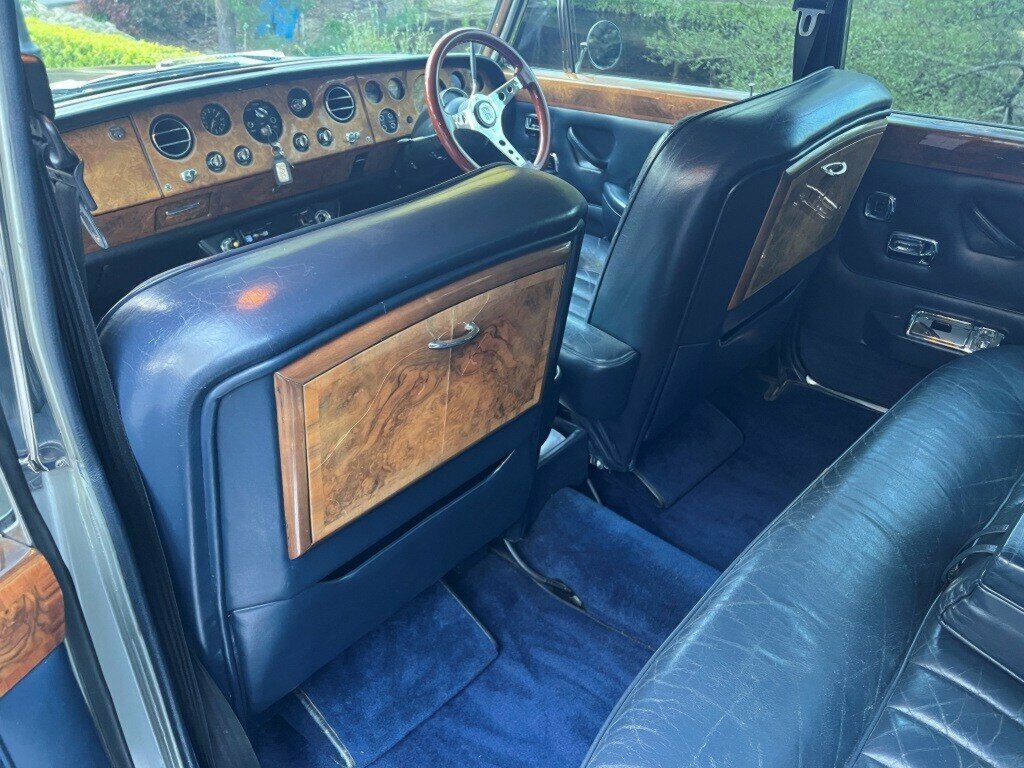 1969 ROLLS-ROYCE SILVER SHADOW 4 SP AUTOMATIC 4D SALOON