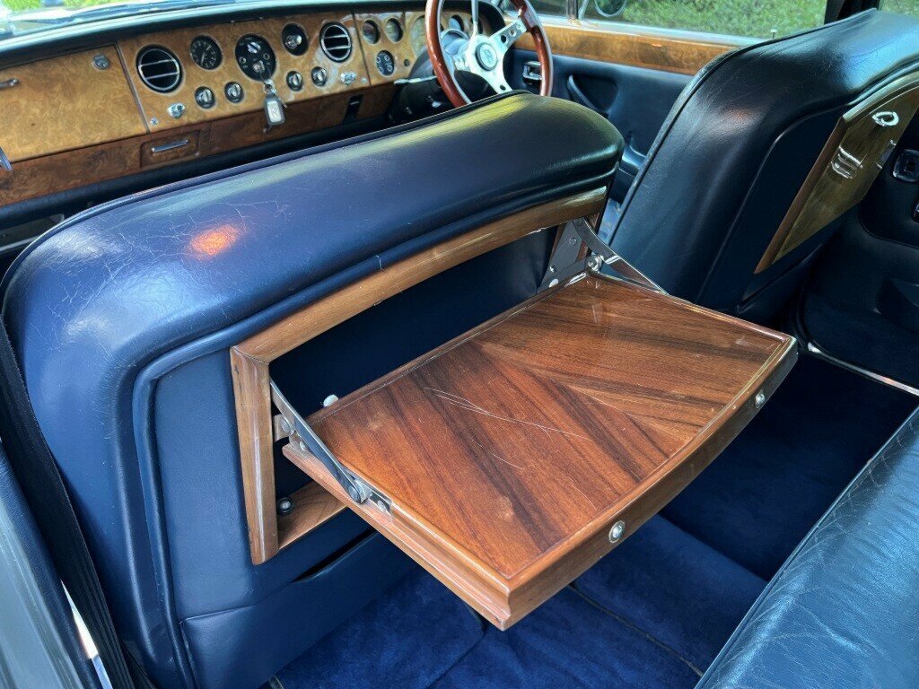1969 ROLLS-ROYCE SILVER SHADOW 4 SP AUTOMATIC 4D SALOON