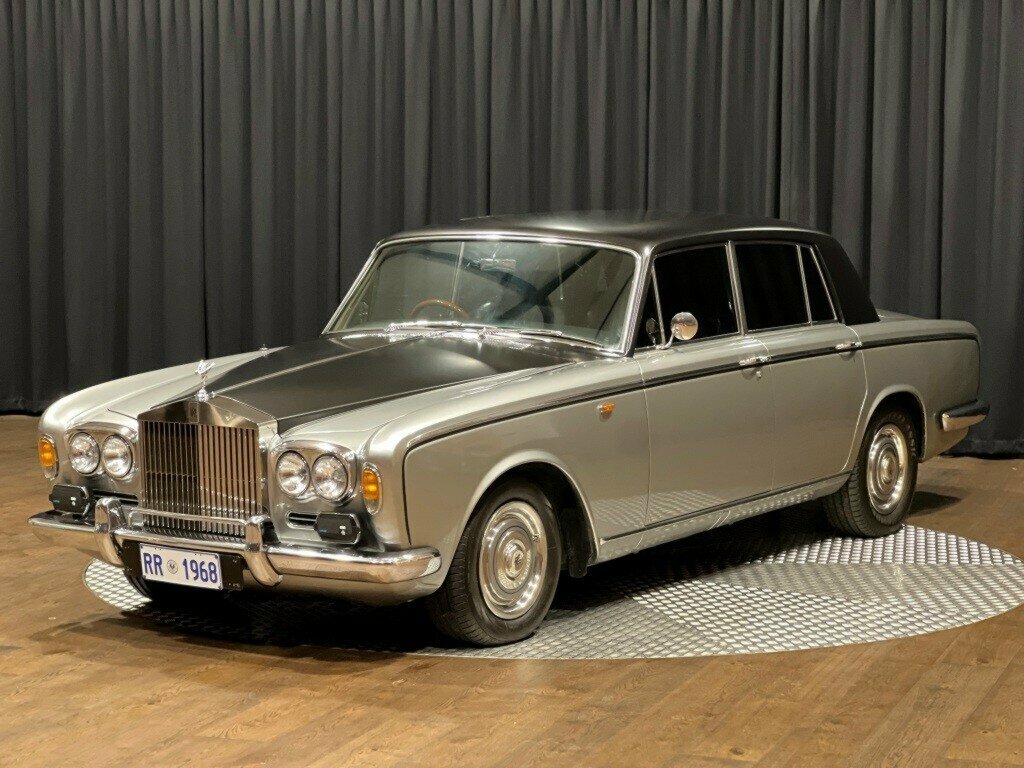 1969 ROLLS-ROYCE SILVER SHADOW 4 SP AUTOMATIC 4D SALOON