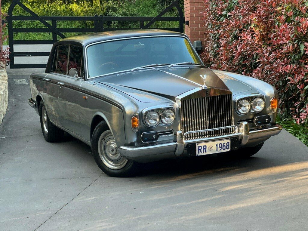 1969 ROLLS-ROYCE SILVER SHADOW 4 SP AUTOMATIC 4D SALOON