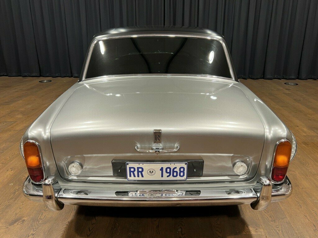 1969 ROLLS-ROYCE SILVER SHADOW 4 SP AUTOMATIC 4D SALOON