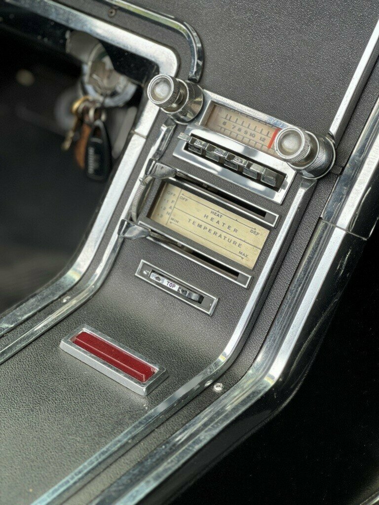 1966 FORD THUNDERBIRD 3 SP AUTOMATIC CONVERTIBLE