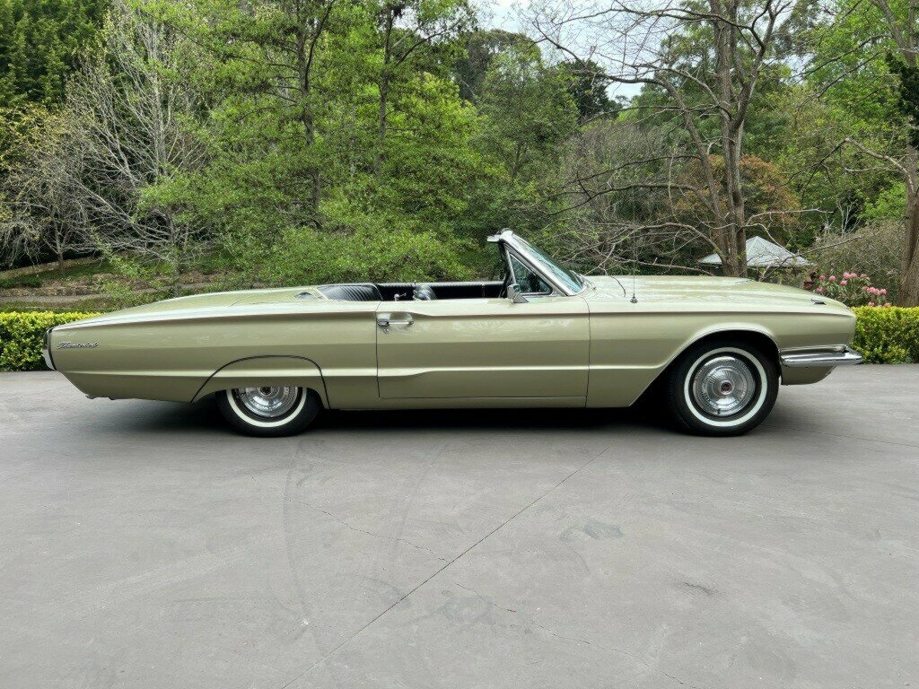 1966 FORD THUNDERBIRD 3 SP AUTOMATIC CONVERTIBLE
