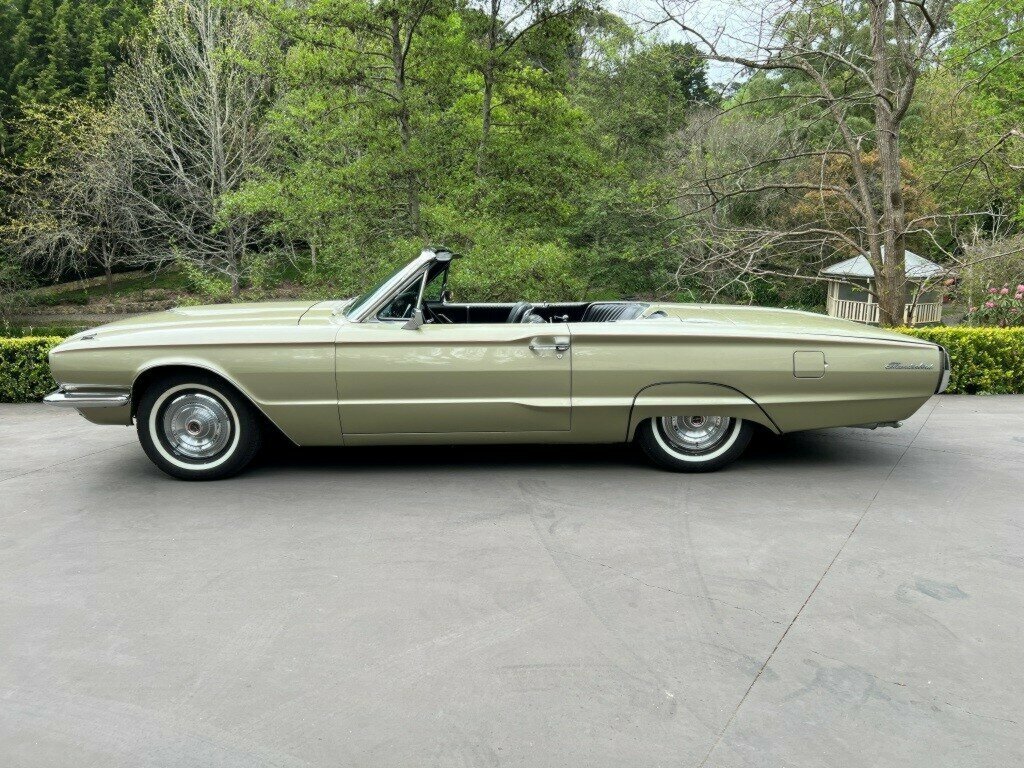 1966 FORD THUNDERBIRD 3 SP AUTOMATIC CONVERTIBLE