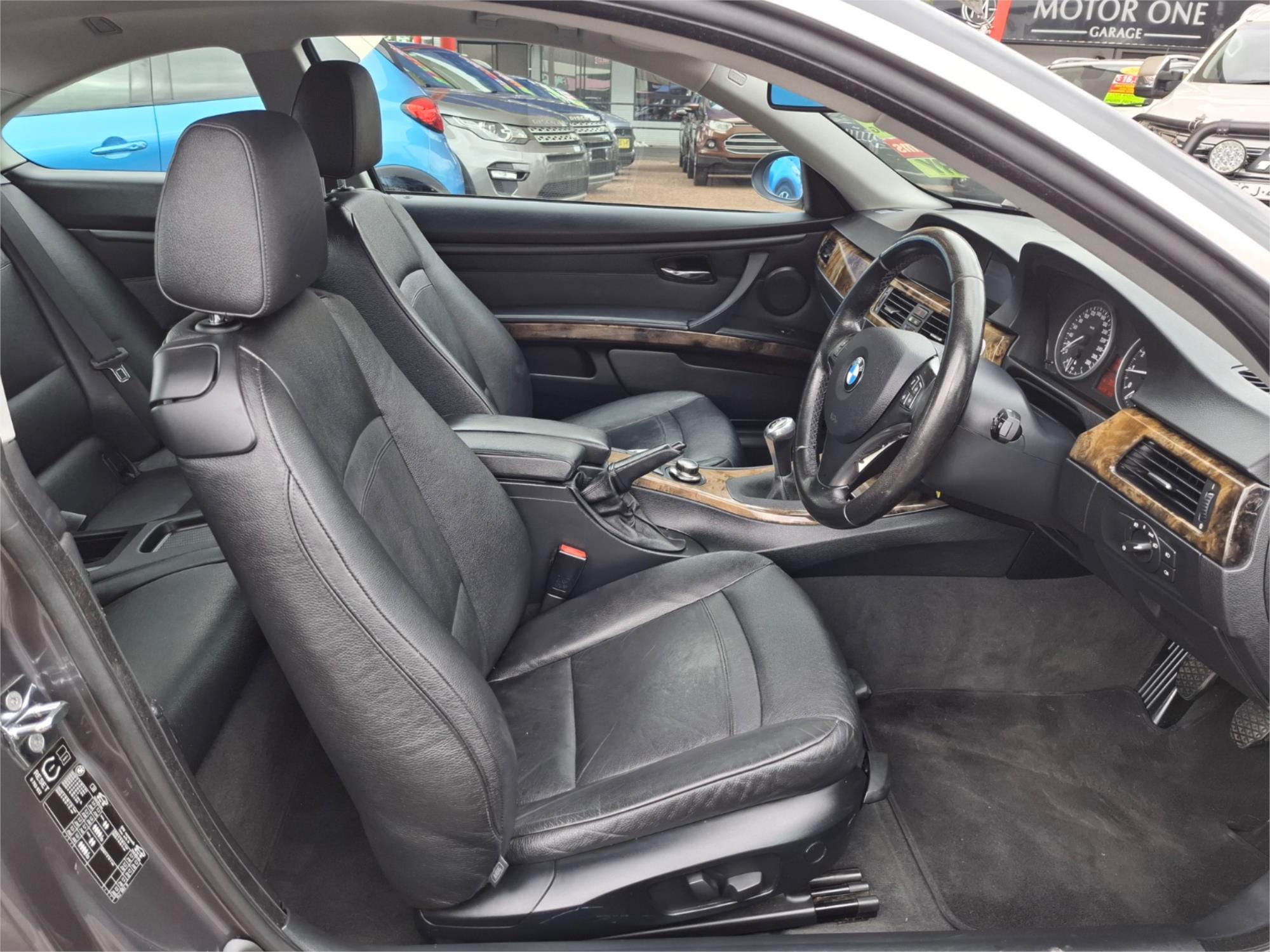 2007 BMW 3 E92 23i 6 SP MANUAL 2D COUPE
