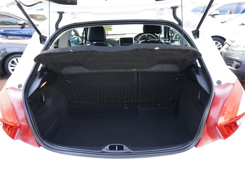 2012 PEUGEOT 208 ALLURE 5 SP MANUAL 5D HATCHBACK