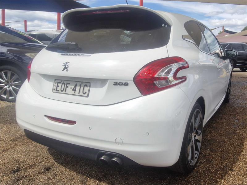 2012 PEUGEOT 208 ALLURE 5 SP MANUAL 5D HATCHBACK