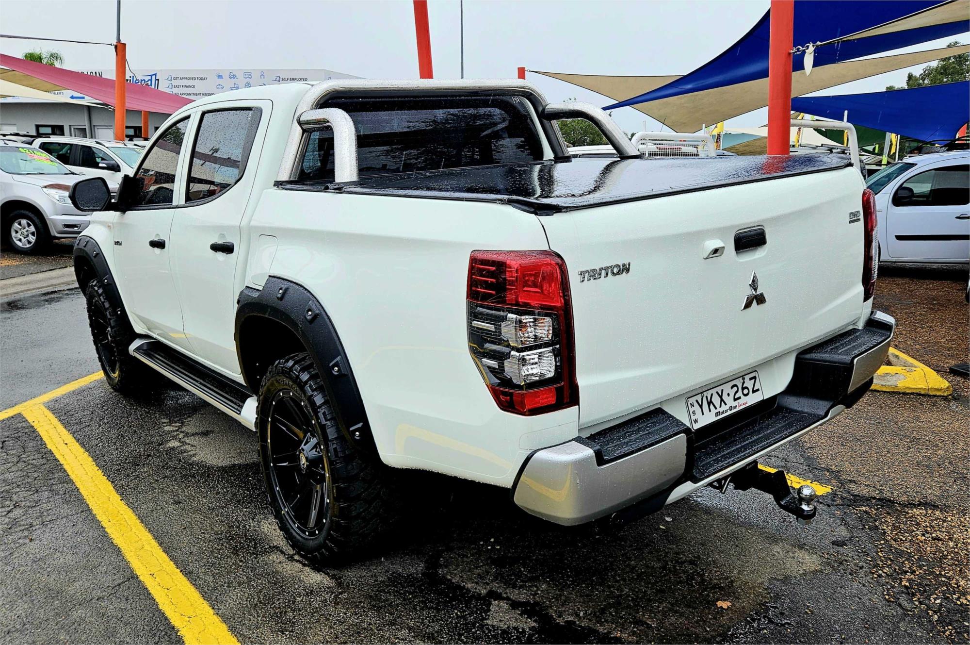 2019 MITSUBISHI TRITON MR MY19 GLX (4x4) 6 SP MANUAL C/CHAS