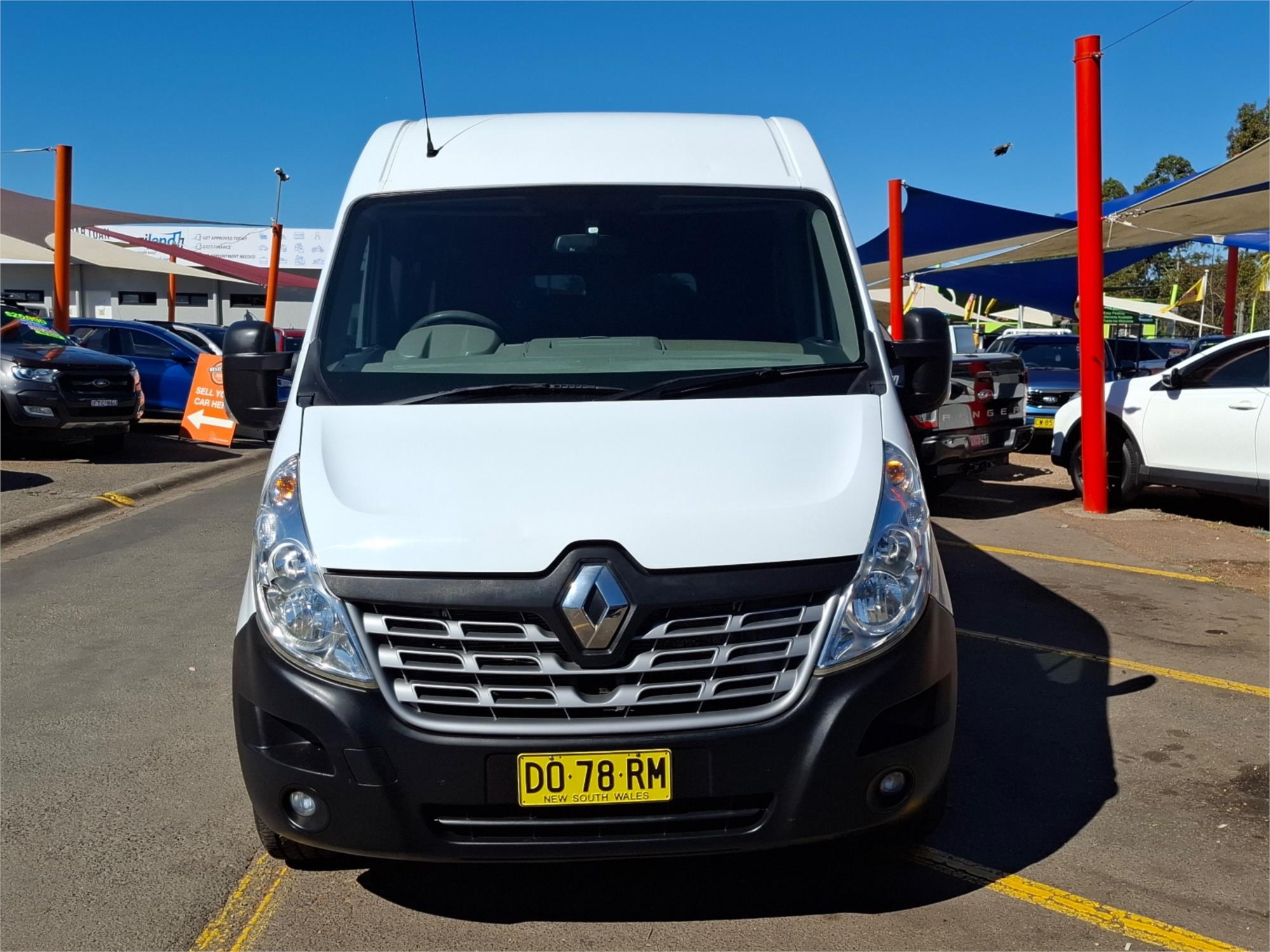 2017 RENAULT MASTER X62 MY17 LWB MID 6 SP AUTOMATED MANUAL BUS