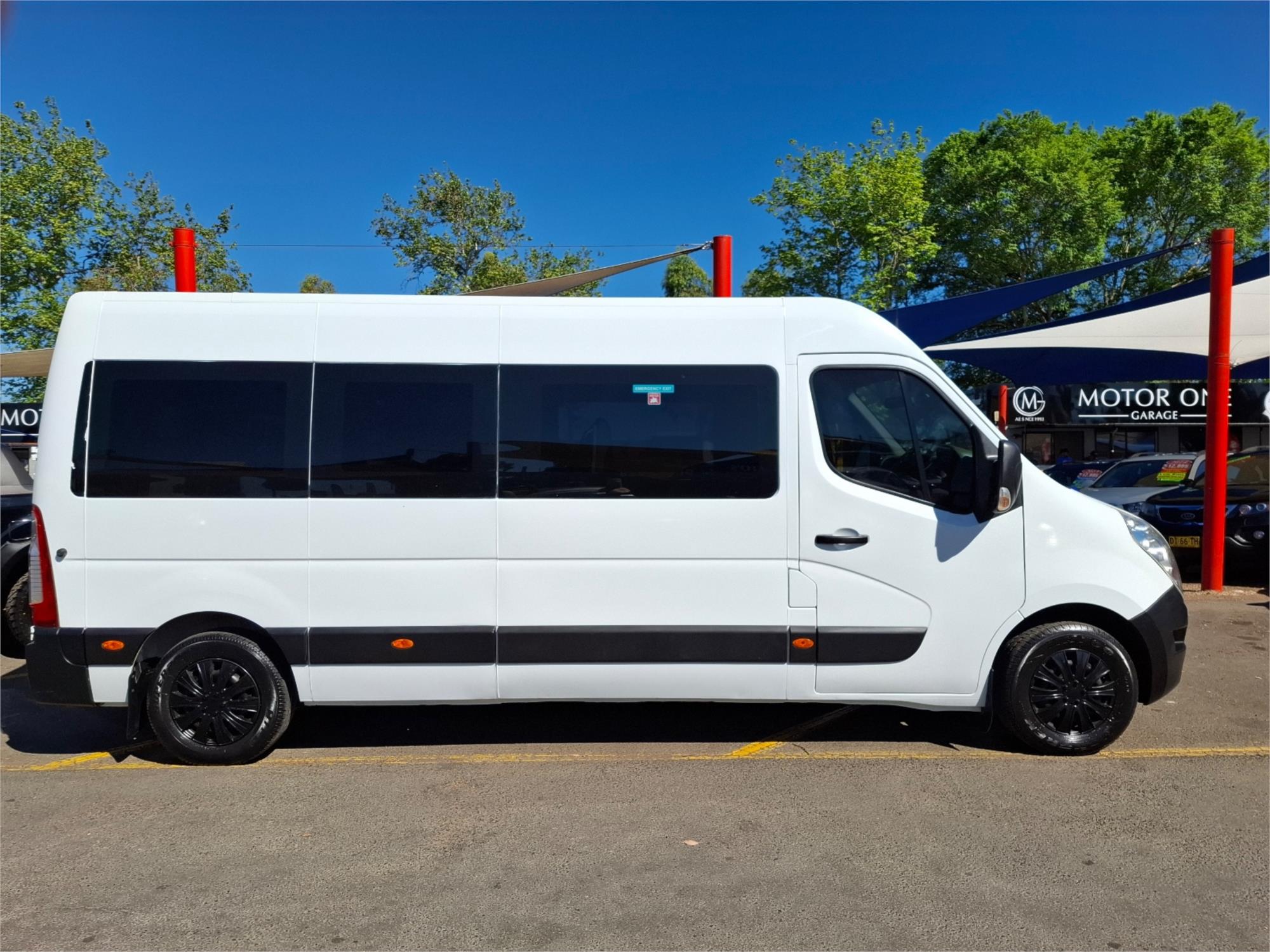 2017 RENAULT MASTER X62 MY17 LWB MID 6 SP AUTOMATED MANUAL BUS