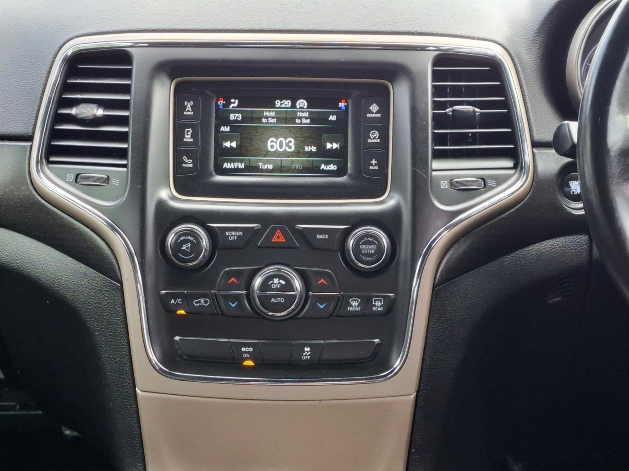 2015 JEEP GRAND CHEROKEE WK MY15 LAREDO (4x2) 8 SP AUTOMATIC 4D WAGON