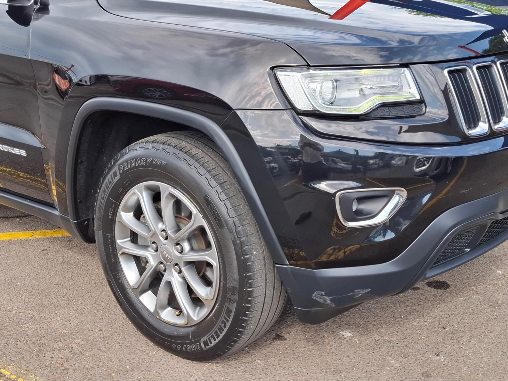 2015 JEEP GRAND CHEROKEE WK MY15 LAREDO (4x2) 8 SP AUTOMATIC 4D WAGON