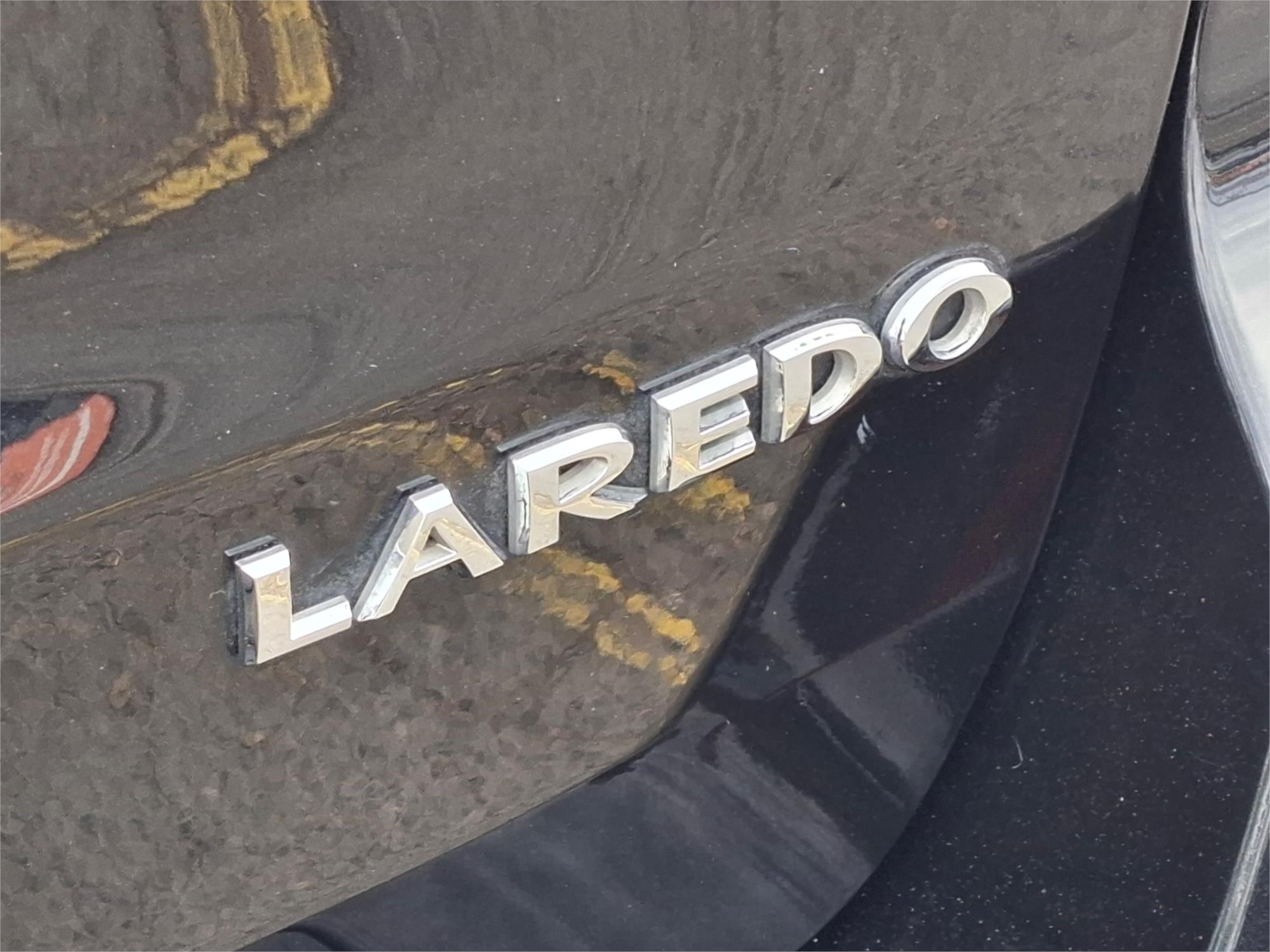 2015 JEEP GRAND CHEROKEE WK MY15 LAREDO (4x2) 8 SP AUTOMATIC 4D WAGON