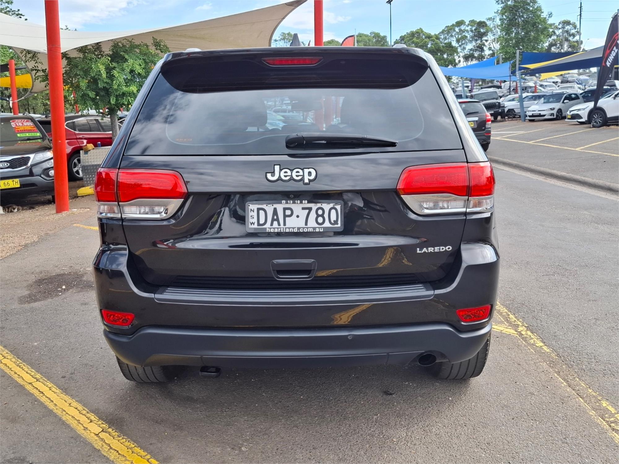2015 JEEP GRAND CHEROKEE WK MY15 LAREDO (4x2) 8 SP AUTOMATIC 4D WAGON