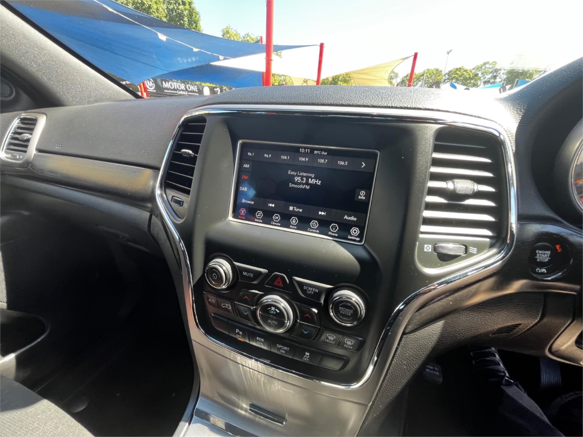 2019 JEEP GRAND CHEROKEE WK MY18 LAREDO (4x2) 8 SP AUTOMATIC 4D WAGON