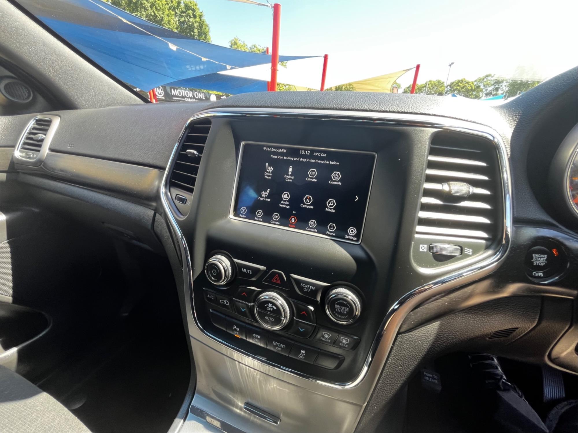 2019 JEEP GRAND CHEROKEE WK MY18 LAREDO (4x2) 8 SP AUTOMATIC 4D WAGON