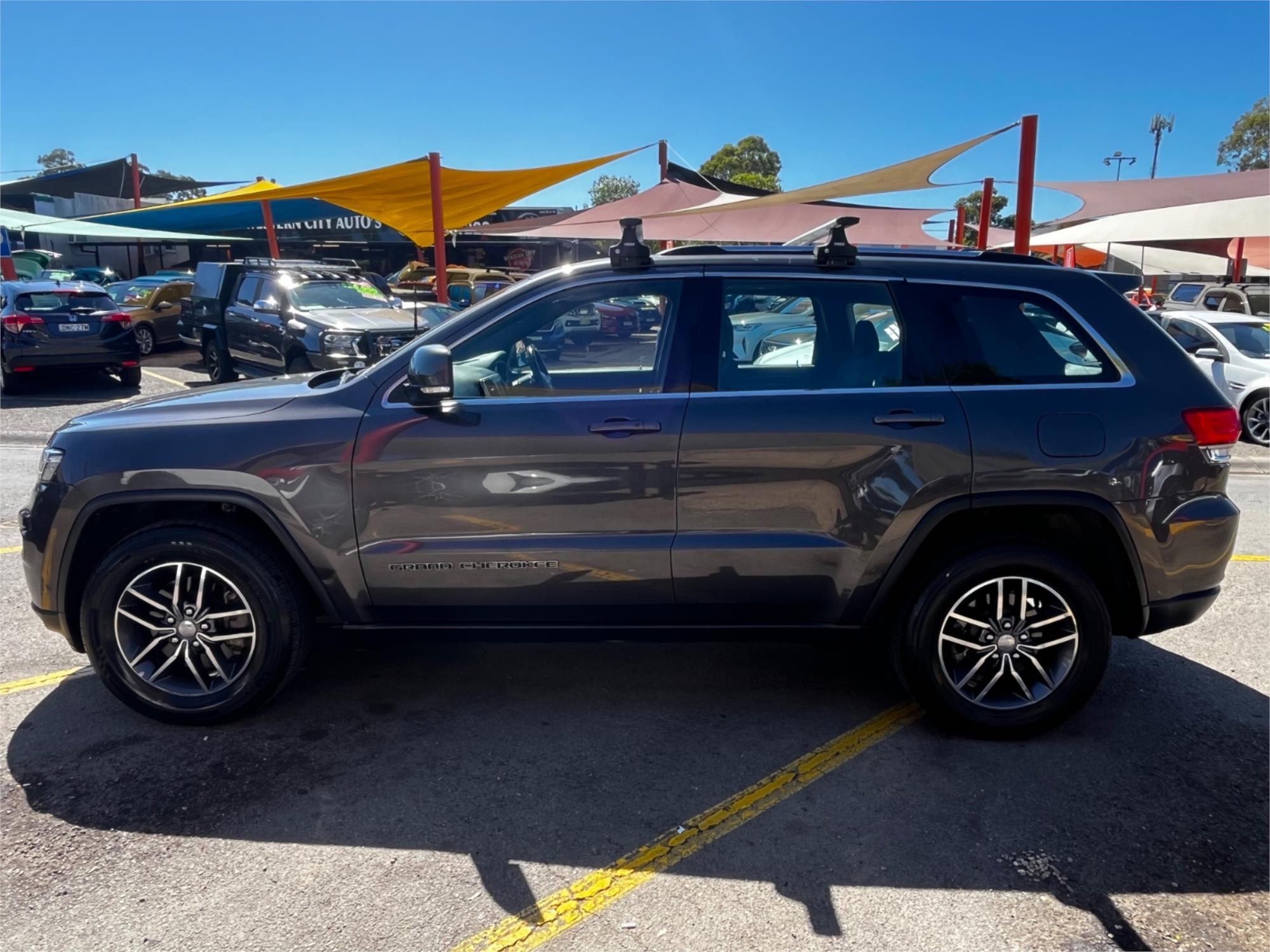 2019 JEEP GRAND CHEROKEE WK MY18 LAREDO (4x2) 8 SP AUTOMATIC 4D WAGON