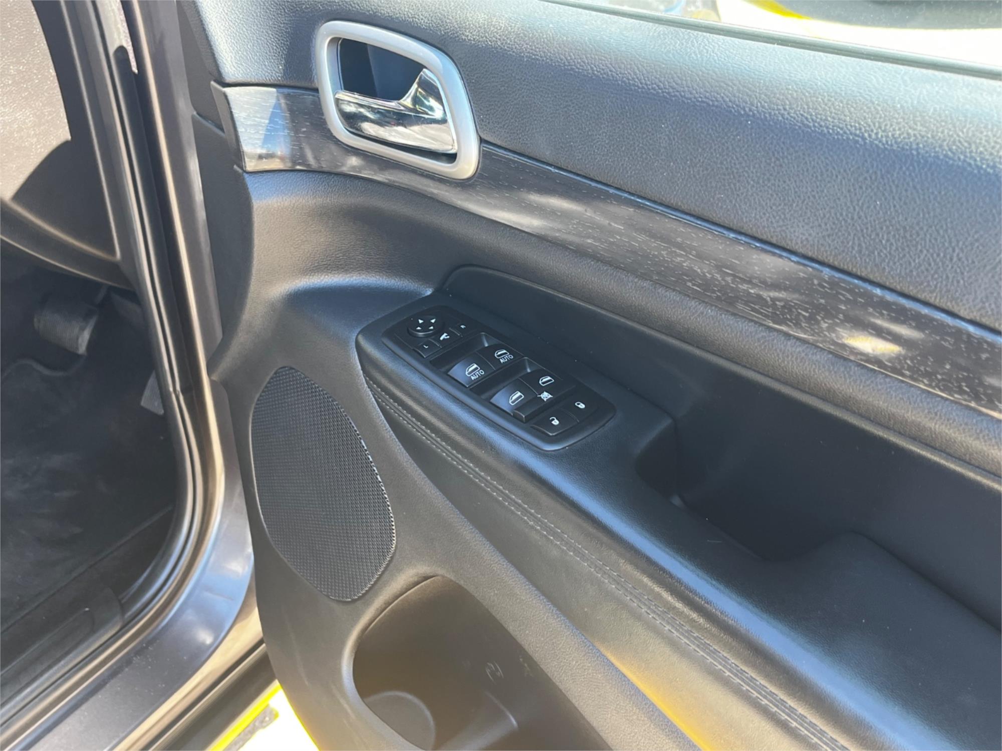 2019 JEEP GRAND CHEROKEE WK MY18 LAREDO (4x2) 8 SP AUTOMATIC 4D WAGON