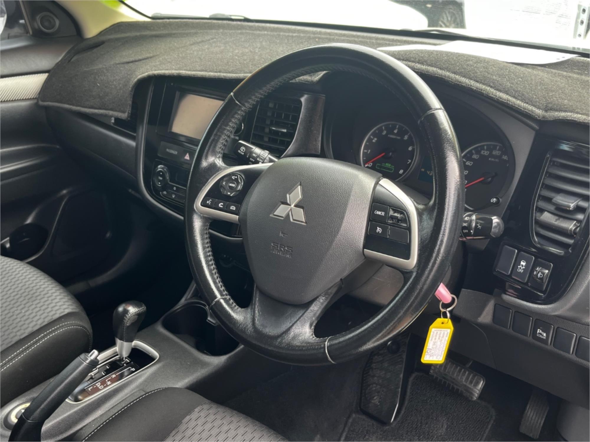 2014 MITSUBISHI OUTLANDER ZJ MY14 ES (4x2) CONTINUOUS VARIABLE 4D WAGON