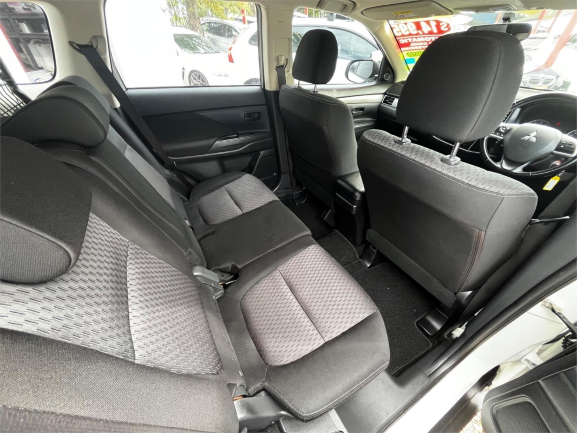 2014 MITSUBISHI OUTLANDER ZJ MY14 ES (4x2) CONTINUOUS VARIABLE 4D WAGON