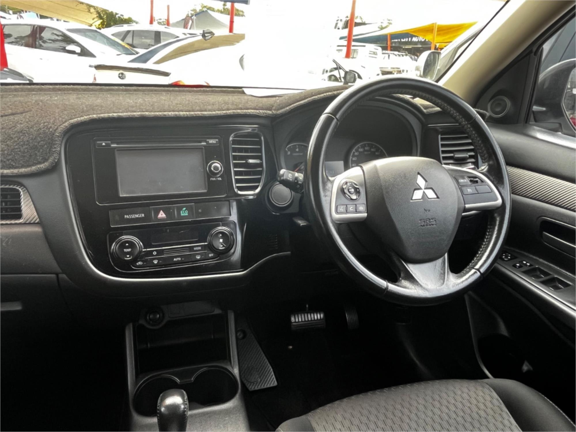 2014 MITSUBISHI OUTLANDER ZJ MY14 ES (4x2) CONTINUOUS VARIABLE 4D WAGON