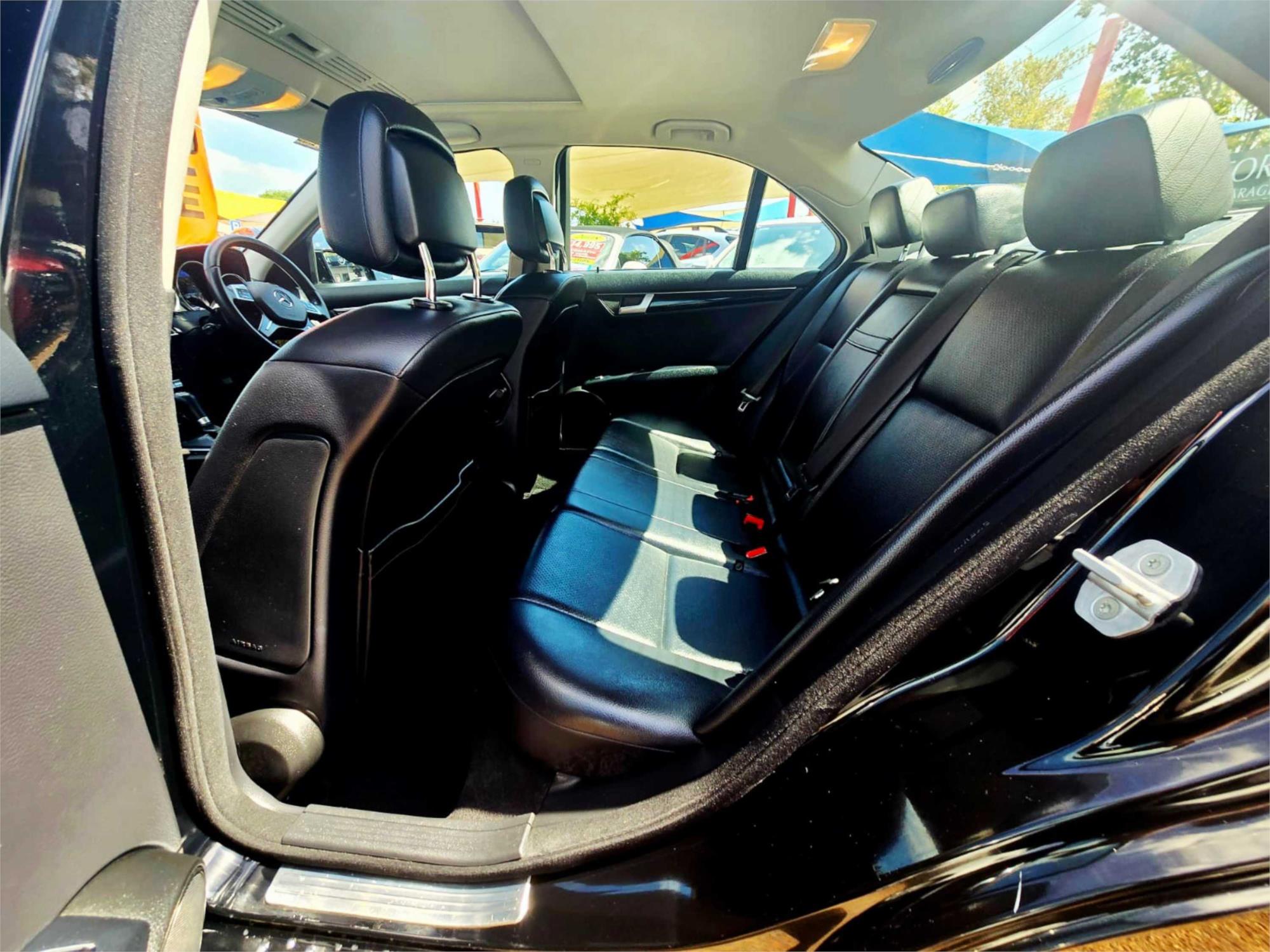 2012 MERCEDES-BENZ C200 W204 MY11 BE EDITION 30 7 SP AUTOMATIC G-TRONIC 4D SEDAN
