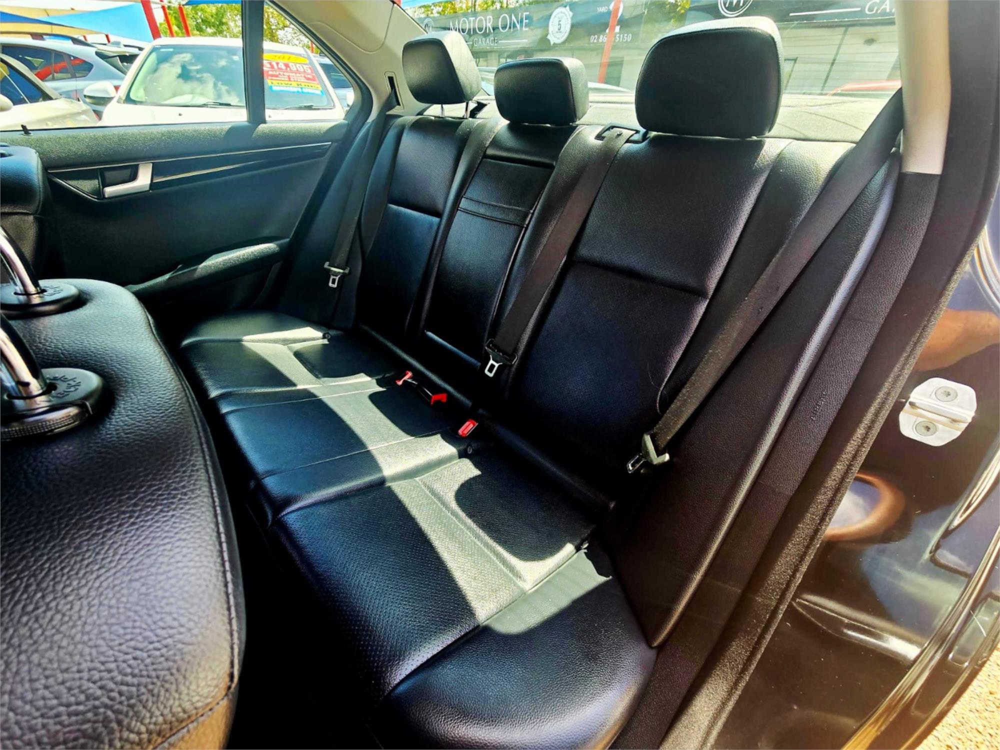 2012 MERCEDES-BENZ C200 W204 MY11 BE EDITION 30 7 SP AUTOMATIC G-TRONIC 4D SEDAN