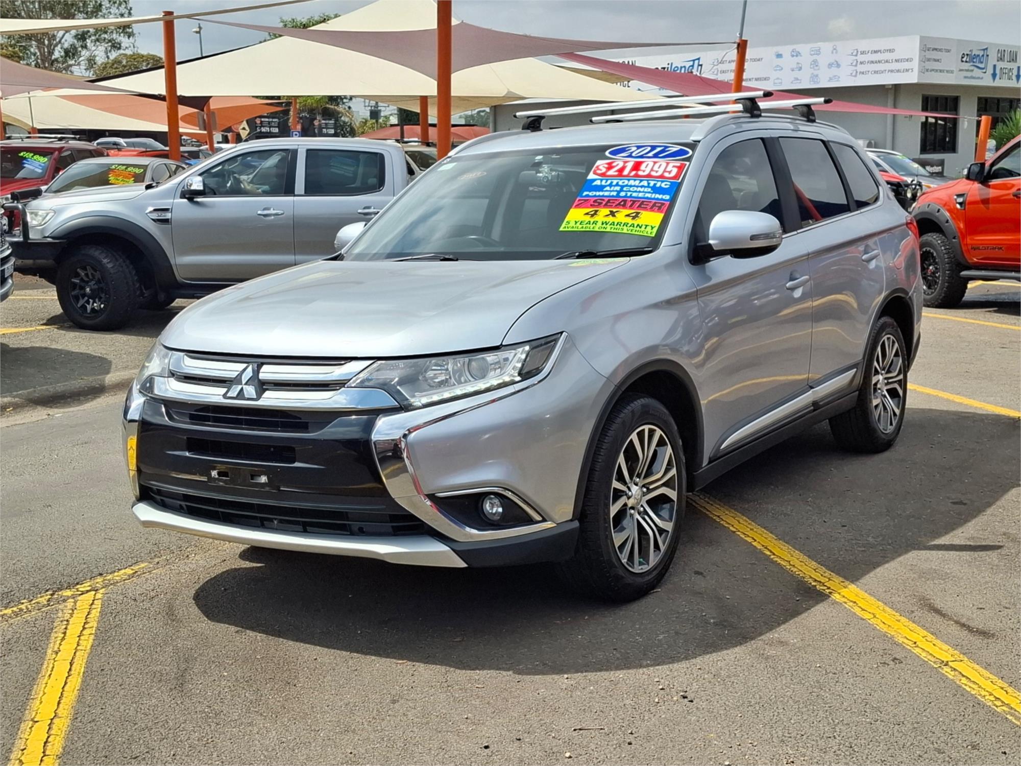 2017 MITSUBISHI OUTLANDER ZK MY17 LS (4x2) CONTINUOUS VARIABLE 4D WAGON