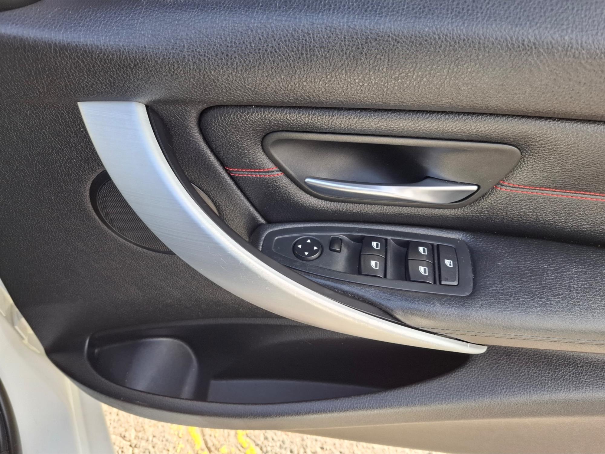 2013 BMW 3 F30 MY14 16i 8 SP AUTOMATIC 4D SEDAN