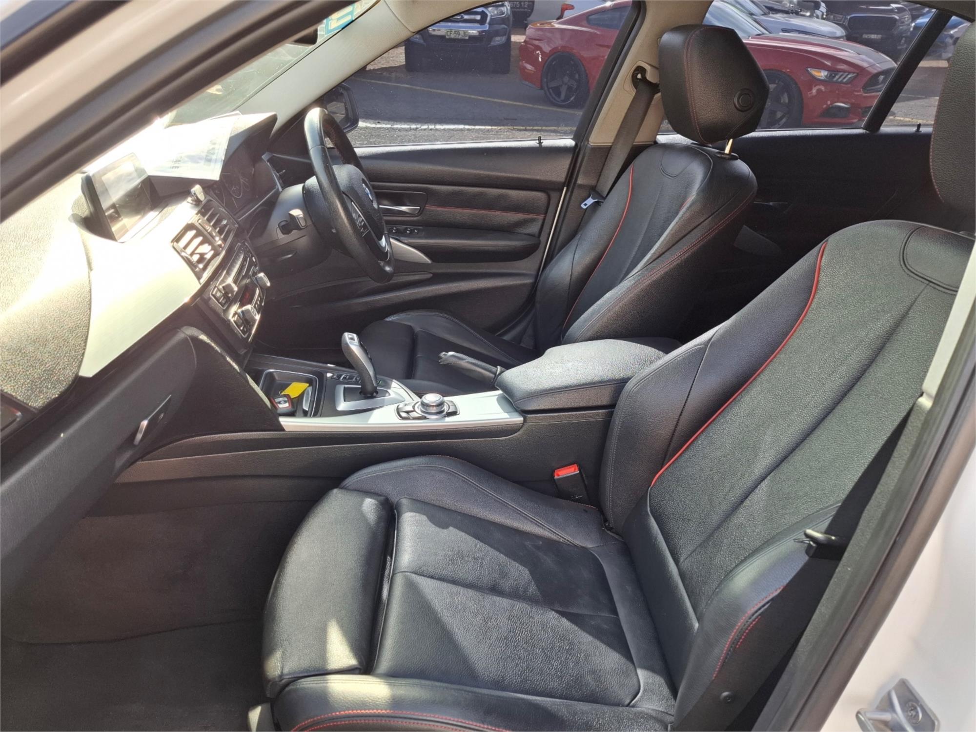 2013 BMW 3 F30 MY14 16i 8 SP AUTOMATIC 4D SEDAN