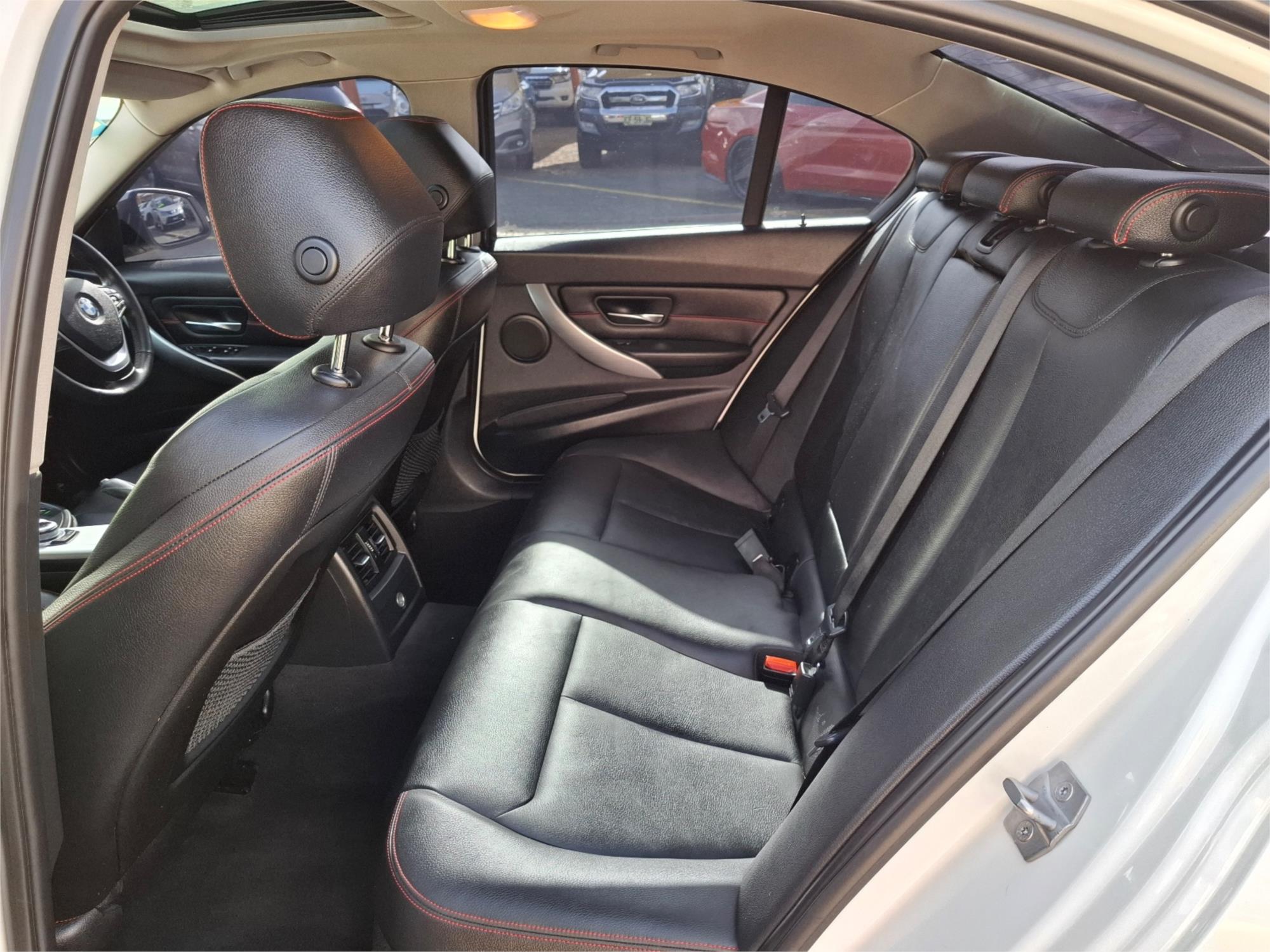 2013 BMW 3 F30 MY14 16i 8 SP AUTOMATIC 4D SEDAN