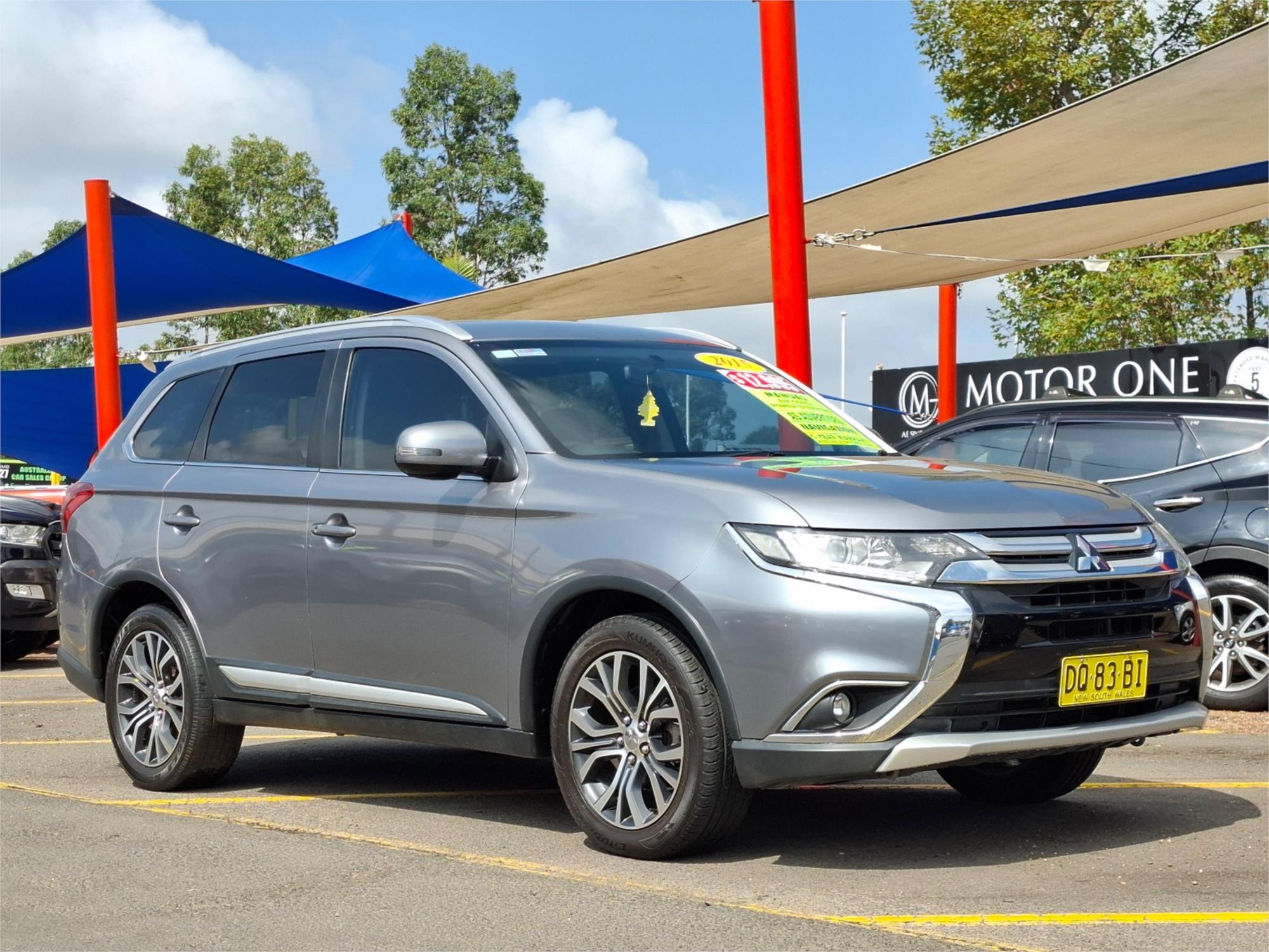 2015 MITSUBISHI OUTLANDER ZK MY16 LS (4x2) 5 SP MANUAL 4D WAGON
